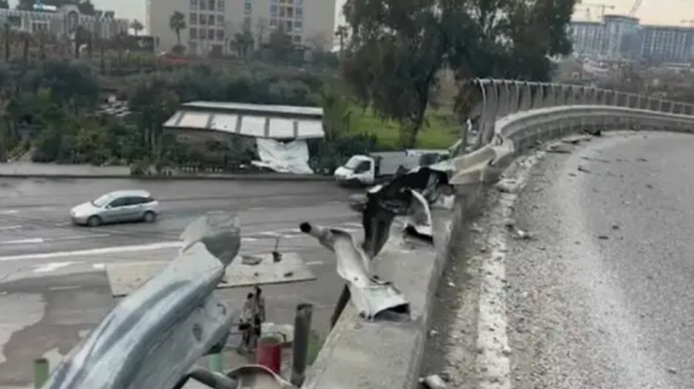 Aksidenti tek Ura e Dajlanit, shoferi i "BMW" rezulton i dehur, identifikohet viktima