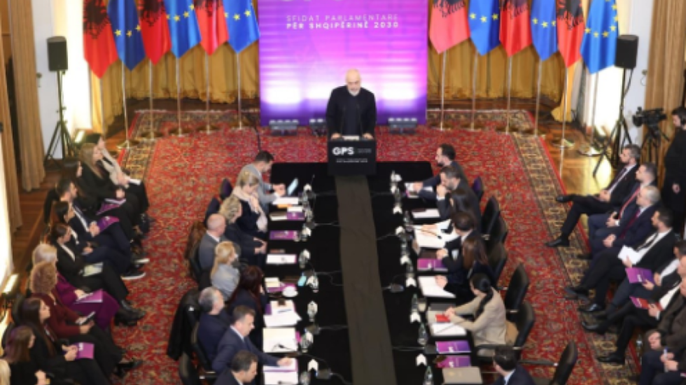 “Do prodhojmë dronë të sofistikuar”, Rama: U kthye Kryeministria në supermarket