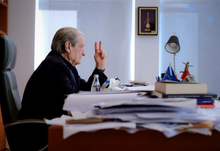 "Ta rrëzojmë me protesta", Berisha: Rama ka pushtuar Parlamentin, po përgatit grusht shteti ndaj drejtësisë