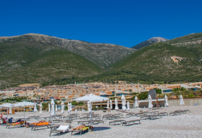 E rëndë në një kantier në Palasë, humb jetën punëtori, u godit nga fadroma