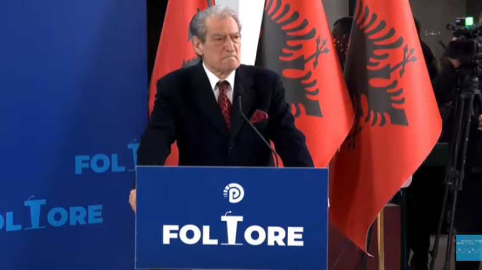 “Rama e kontrollonte Bashën me dy dosje”, Berisha: Kishte marrë opozitën në kontroll, e bënte afera