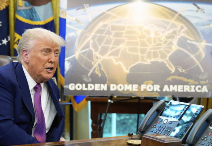 “Kupola e Artë” e Trump: Çfarë është super-mburoja hapësinore që synon të ndalë çdo raketë