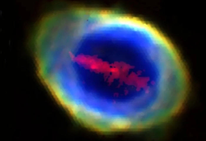 Një 'shufër' misterioze hekuri zbulohet në hapësirë, mund të hedhë dritë mbi të ardhmen e Tokës