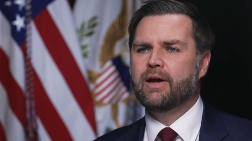 JD Vance për Newsmax: Amerika e mbron Groenlandën, meriton një pjesë të pasurisë së saj
