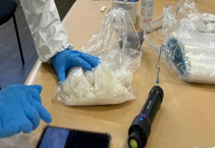 Bandat shqiptare shesin “linja” droge në TikTok, telefona me klientelë kushtojnë deri në 300 mijë paund