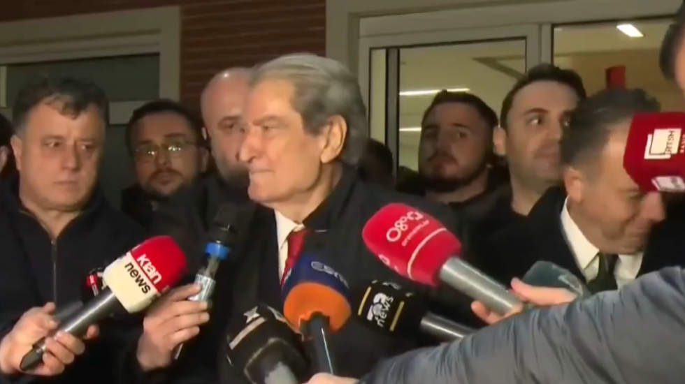 Berisha nga selia e PD: Kilometri i fundit i qeverisë Rama, nuk ndalemi deri në përmbysjen e narkoregjimit