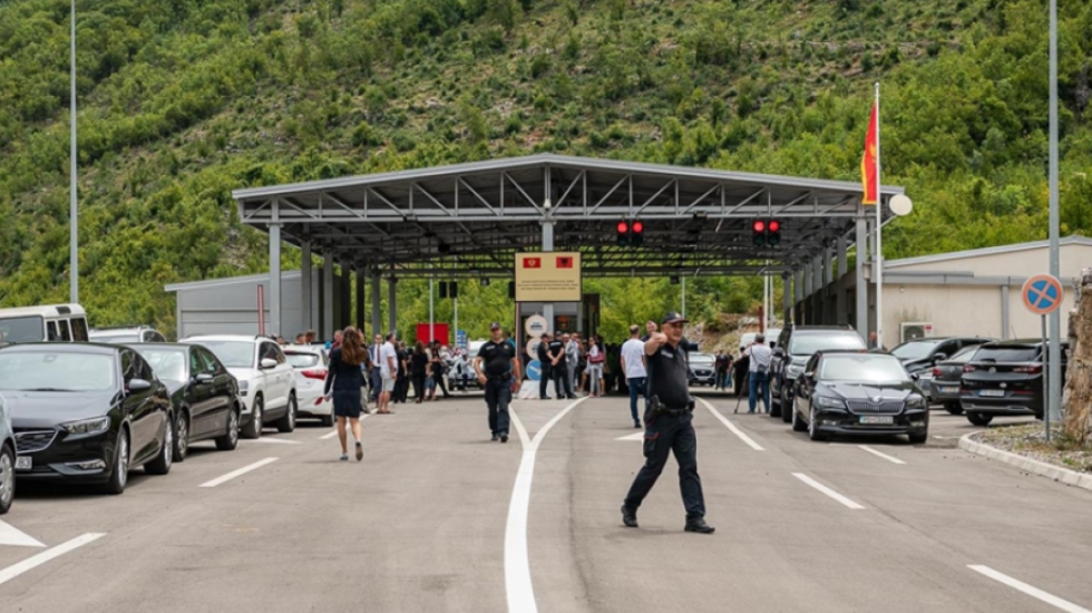 Protestë e kamionistëve në Mal të Zi dhe Maqedoninë e Veriut, bllokohet qarkullimi i mallrave nga Shqipëria