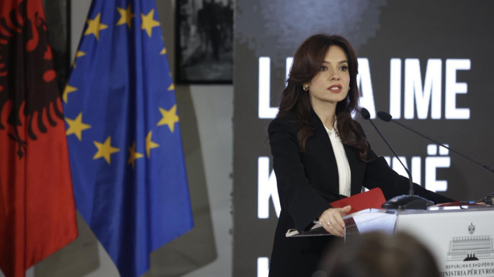 Kadare, ambasadori shpirtëror i Shqipërisë në botë, përkujtohet 90-vjetori i lindjes