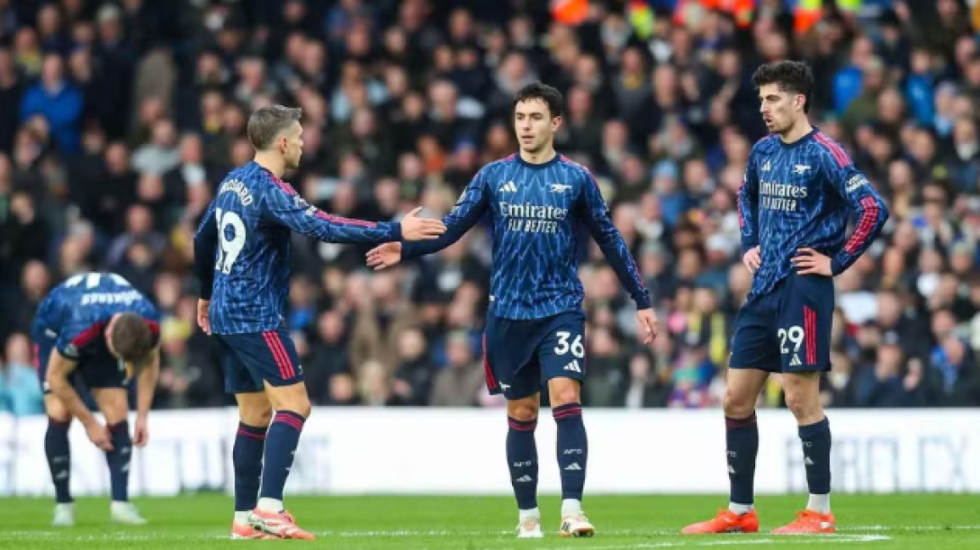 Arsenal shkatërron Leeds në Elland Road, Madueke vendimtar