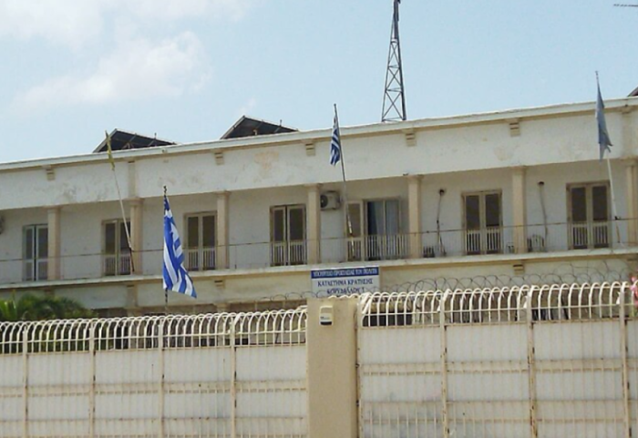 Vrasja e të dënuarit shqiptar, policia greke kontroll në Koridhalos