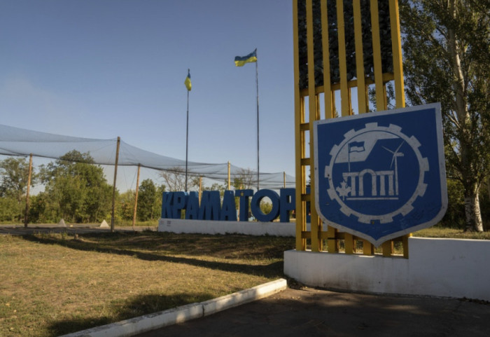 Ukrainasit kapin dronët rusë me ... rrjeta peshkimi