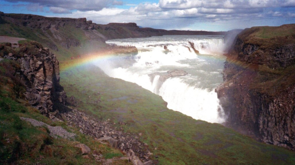 Gruaja që shpëtoi një nga ujëvarat më të bukura në botë