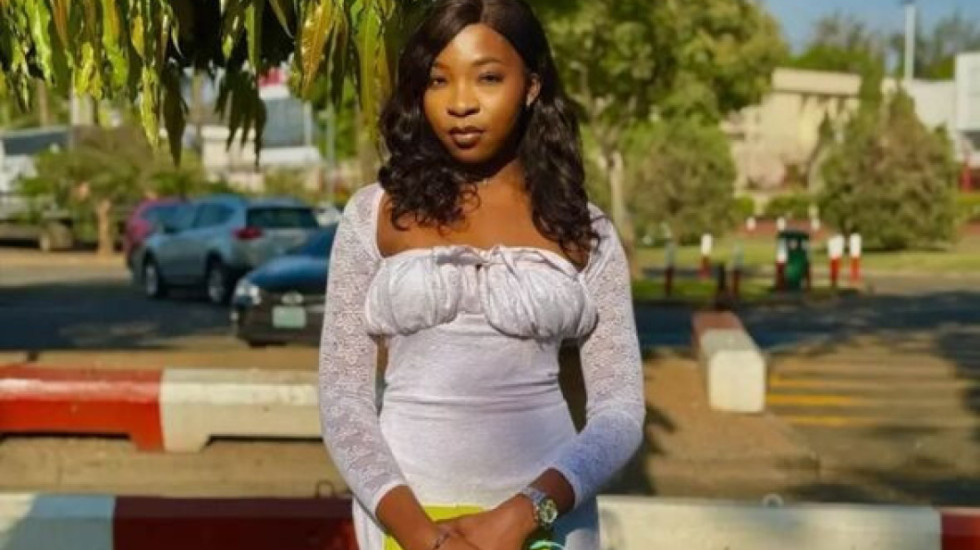 Ndërron jetë këngëtarja e njohur në Nigeri, u pickua nga gjarpri