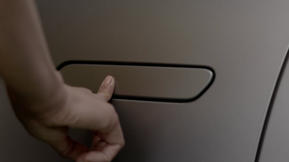 Kina ndalon dorezat e fshehta në dyert e makinave