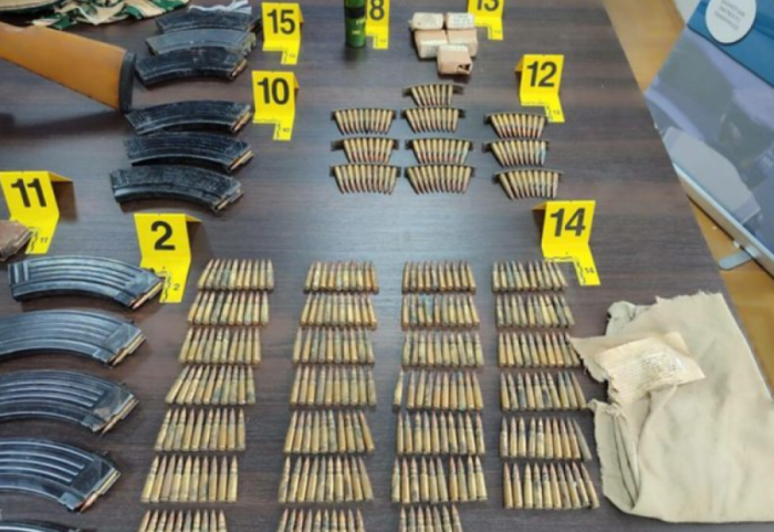 Zbulohet një tjetër arsenal armësh në Mitrovicën e Veriut