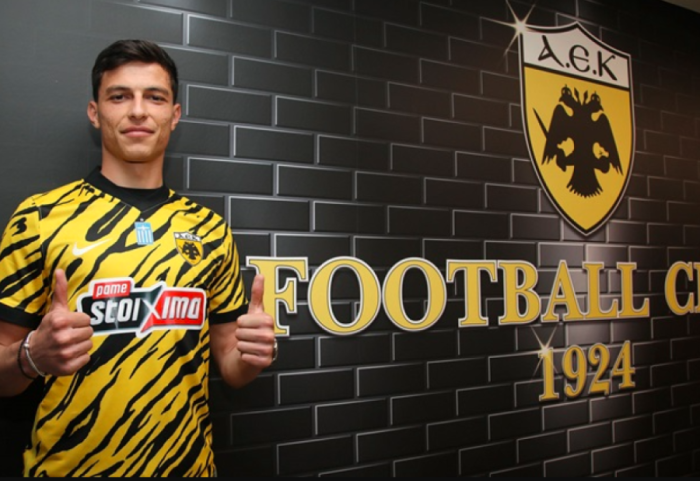 Talenti shqiptar i AEK “braktis” Greqinë, i bashkohet Kombëtares kuqezi
