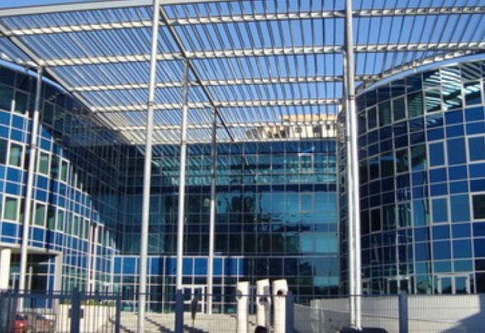 Morën para për të mos hequr tendat, GJKKO vendos për fatin e dy ish-inspektorëve të IMT