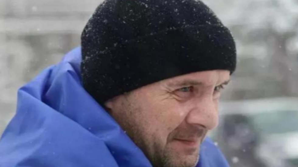 E dinin të vdekur, ushtari ukrainas kthehet në shtëpi pas 4 vitesh si rob lufte