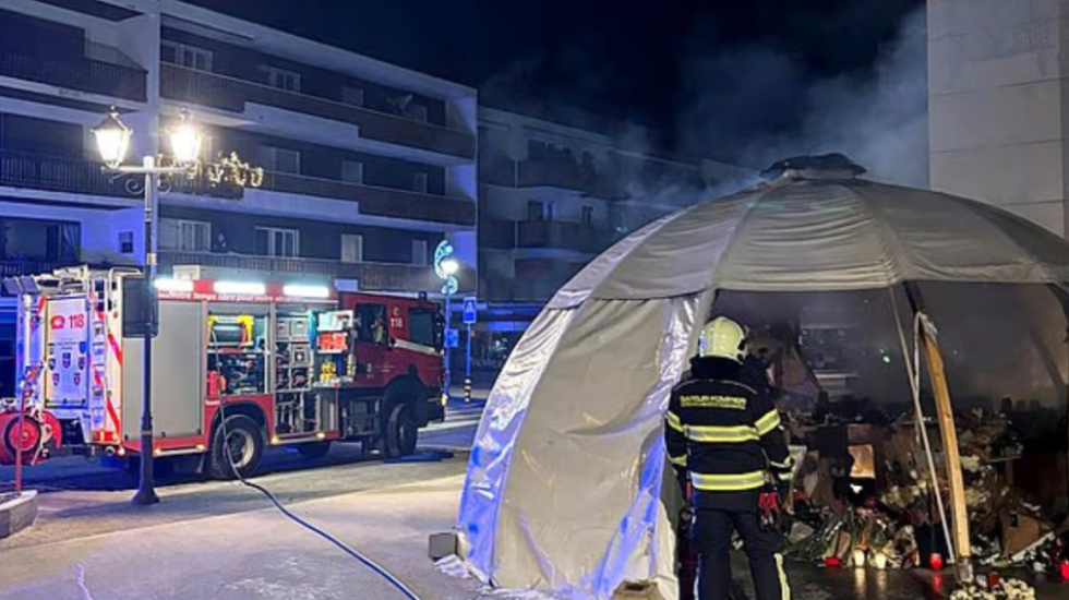 Digjet memoriali për 41 viktimat e zjarrit në Crans-Montana, dyshohet se qirinjtë ndezën tendën