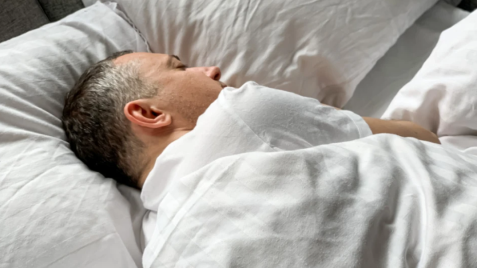 Kërkohen vullnetarë të qëndrojnë 10 ditë shtrirë në shtrat për 5 mijë euro