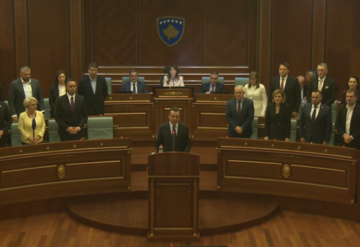 Zgjidhet qeveria e re në Kosovë, Albin Kurti kryeministër