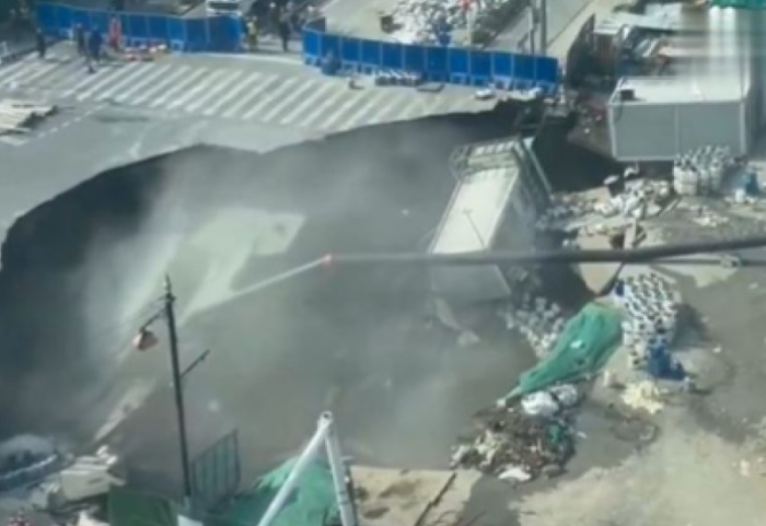 Hapet gropa nga askundi, zhduk një kantier në Shanghai