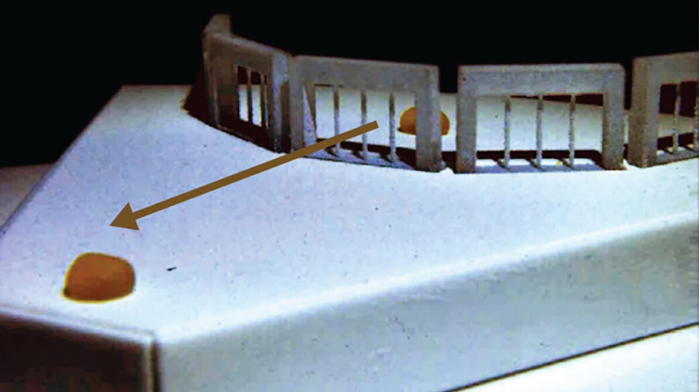 Krijohet roboti inteligjent prej lëngu, mund të ndryshojë formën dhe të “gëlltisë” objekte