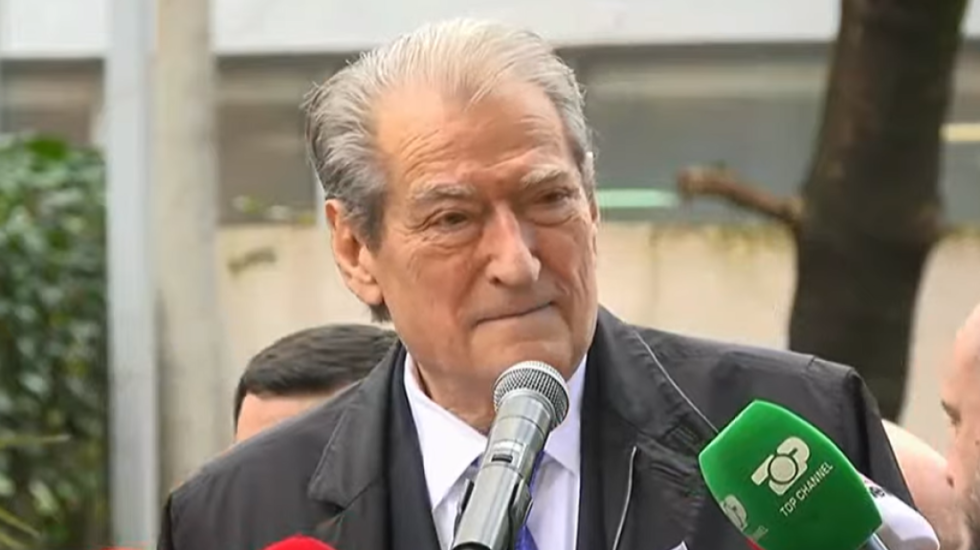 “Rama do i hidhte vaj në vesh Belindës”, Berisha: Ndryshimi në ligjin për pezullimin e ministrave, i pashembullt