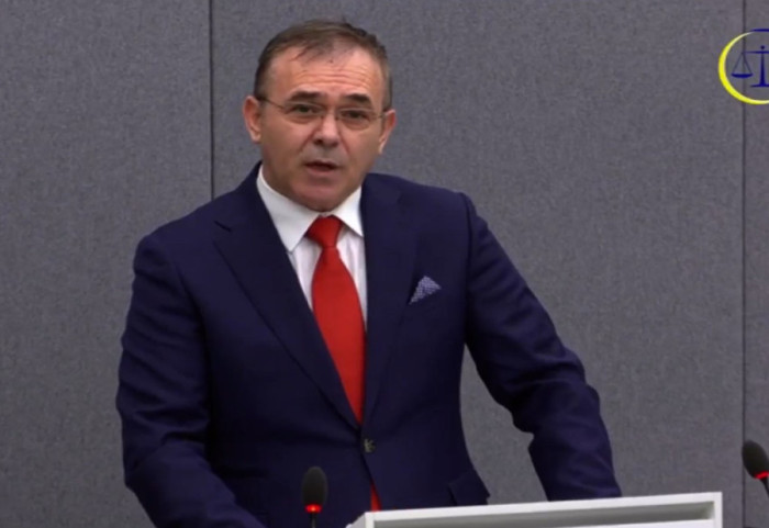 “UÇK kishte qëllim lirinë”, Rexhep Selimi: Nëse lufta nuk do ndalej në ’99, ende do isha ushtar i atdheut tim