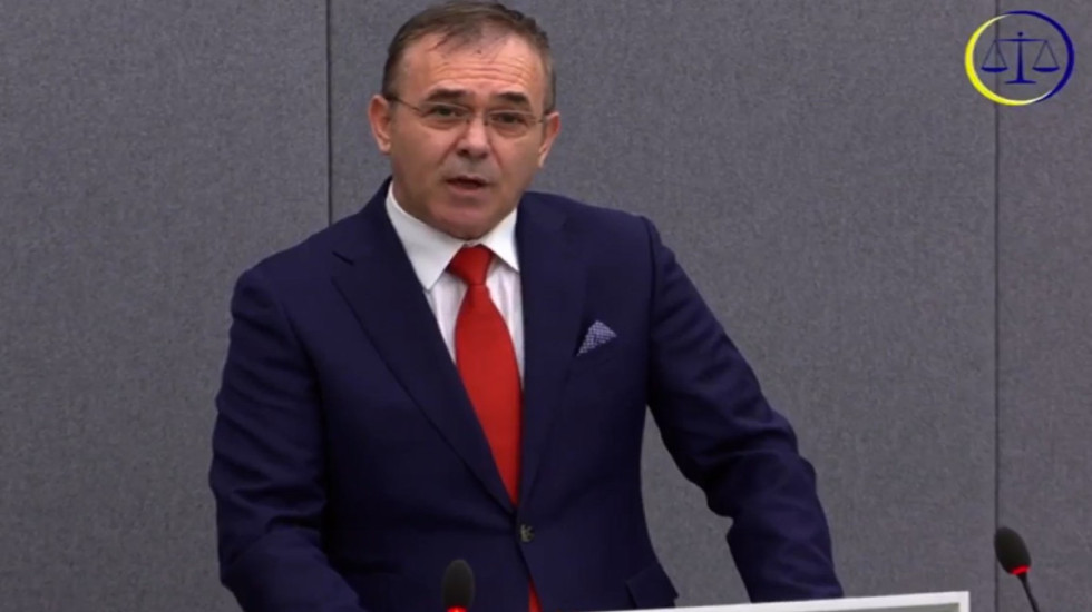 “UÇK kishte qëllim lirinë”, Rexhep Selimi: Nëse lufta nuk do ndalej në ’99, ende do isha ushtar i atdheut tim