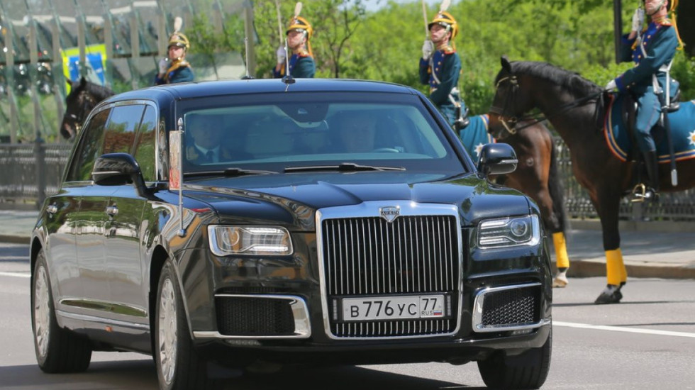 Shiste makinat luskoze te miqtë e Putin në Rusi, burg gjermanit që ‘turpëroi’ BE-në
