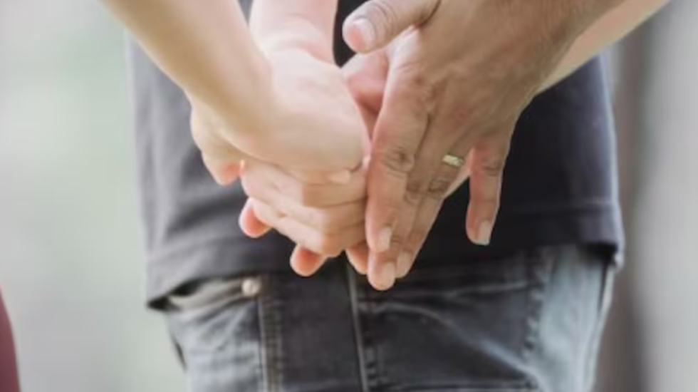 Gjykata rrëzon kërkesën e babait biologjik për njohjen e atësisë edhe pse mori rezultatin e ADN-së