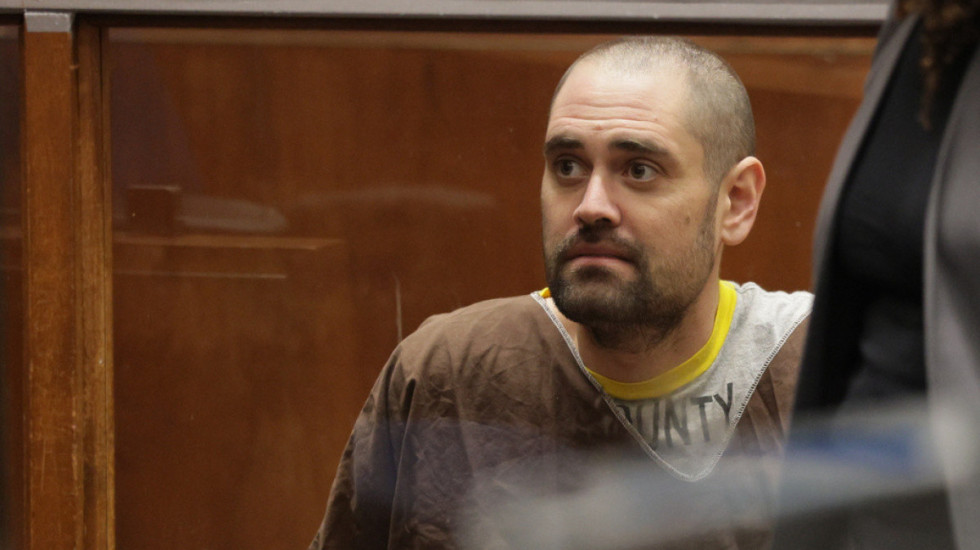 Vrasja e regjisorit të famshëm dhe gruas së tij, djali mohon të ketë gisht