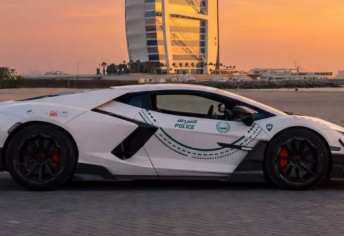 1,070 kuaj fuqi për patrullim! Policia e Dubait prezanton "bishën" e re