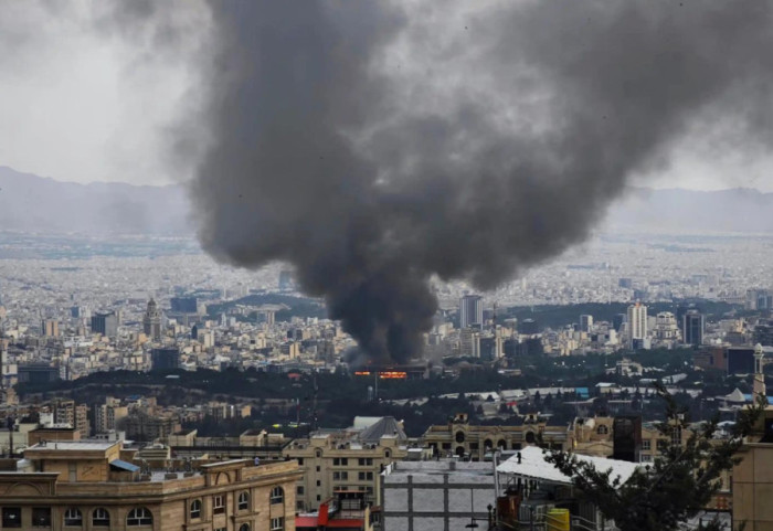 Iran, goditet selia e organit që do të zgjedhë Udhëheqësin e ri Suprem