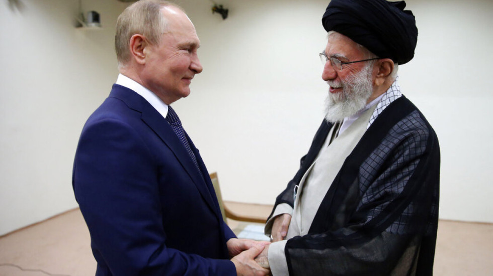 Putin reagon për eliminimin e Khamenei-t: Vrasje cinike, u shkel morali njerëzor dhe e drejta ndërkombëtare