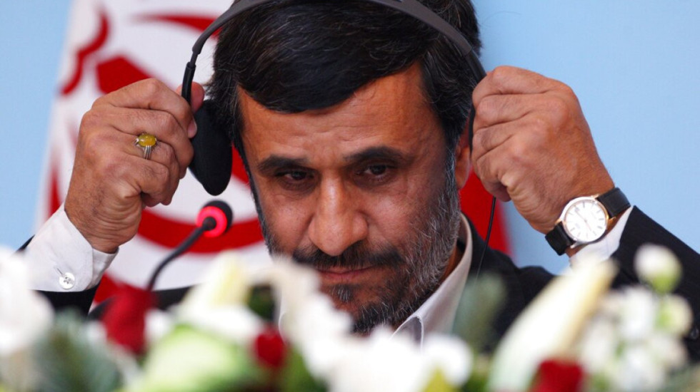Ahmedinejad është gjallë? Zyra e tij e shtypit përgënjeshtron lajmin për vrasjen e tij