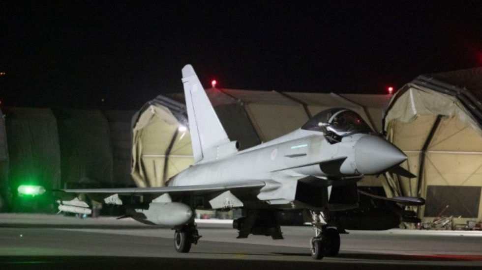 Edhe BE-ja goditet nga Irani, sulmohet me dron ‘Shahed’ baza britanike në Qipro