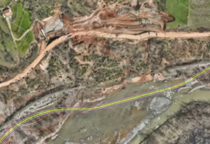 1.3 km përgjatë Shkumbinit, ARRSH zbulon projektin e rrugës devijuese në aksin Librazhd–Prrenjas