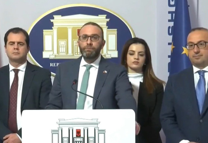 "Nuk është statuti i PS", Gazment Bardhi reagon për ndryshimet në rregullore