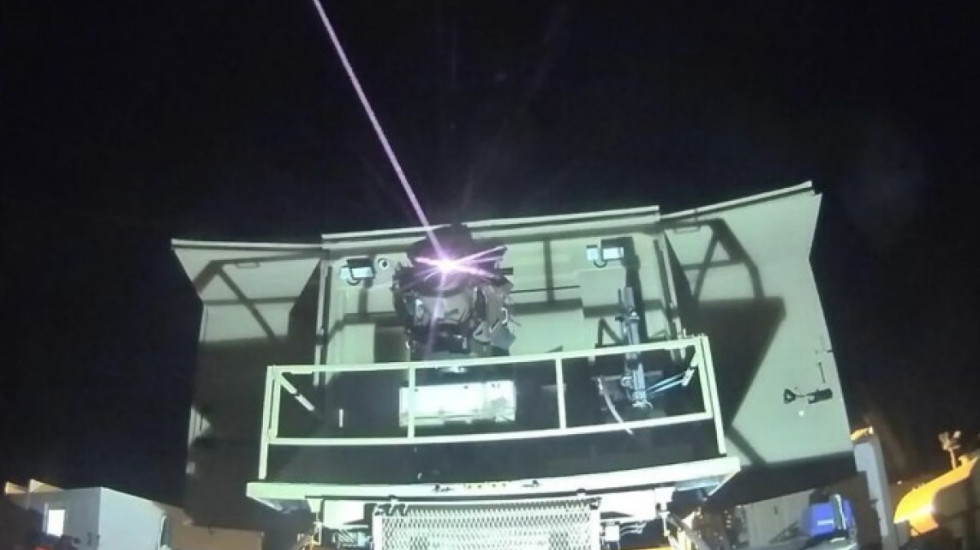 Nga 'Kupola e Hekurt', Izraeli kalon te lazeri me 'Iron Beam', aktivizohet arma e re mbi qiellin e Haifës