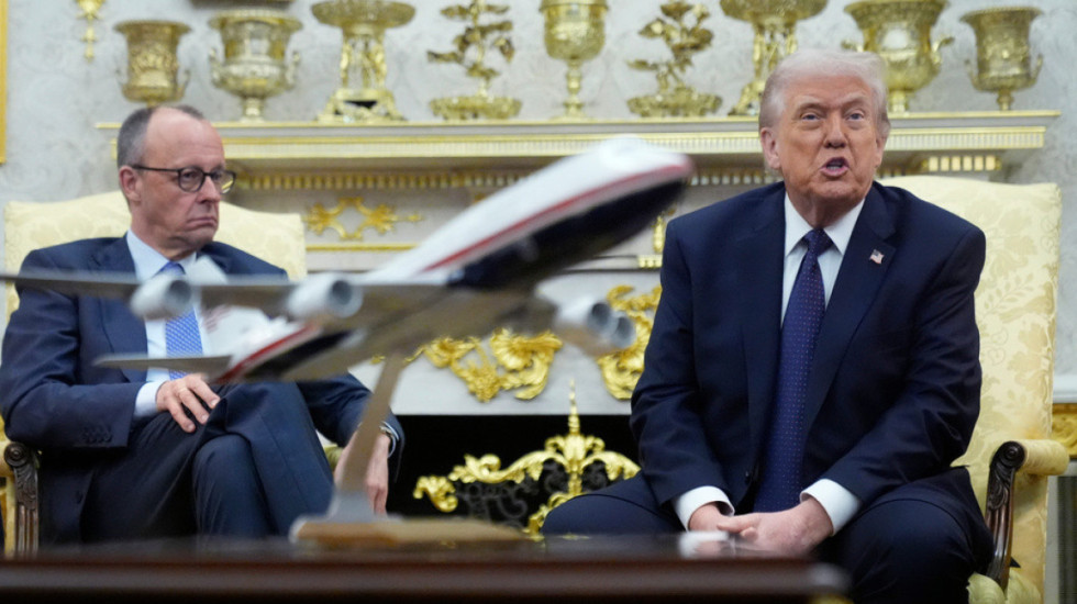 Trump i pakënaqur me Mbretërinë e Bashkuar, kërcënon të bllokojë tregtinë me Spanjën