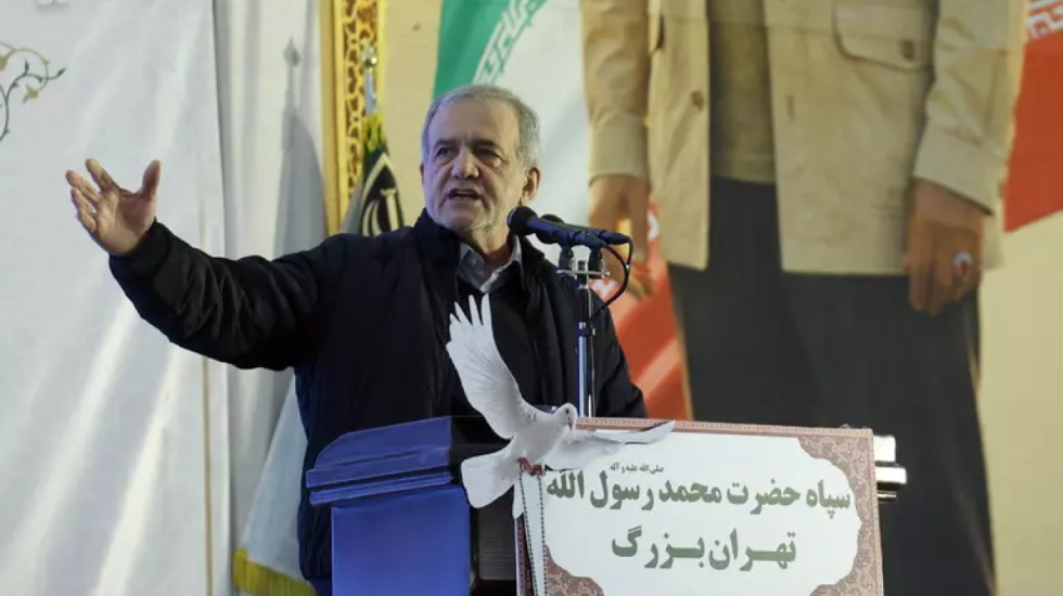 Çfarë u fol në një orë telefonatë mes presidentëve të Pakistanit dhe Iranit?