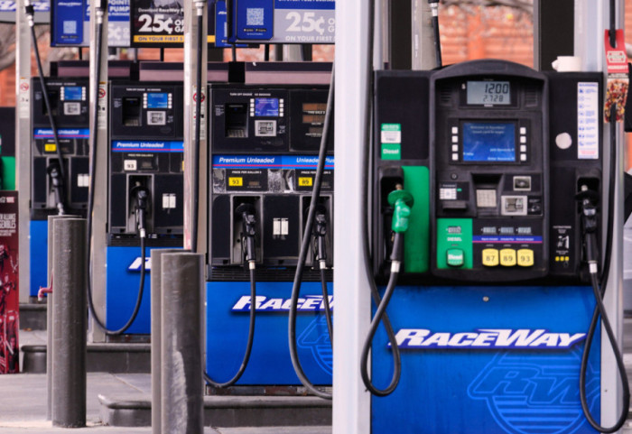 Gjermania miraton masat për të frenuar rritjen e çmimeve të karburanteve