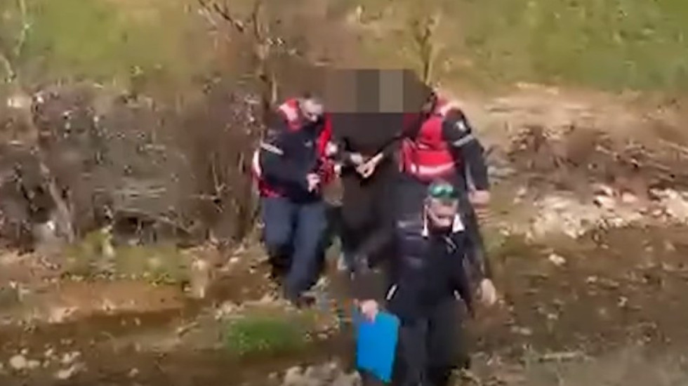 Fshihej në 'majë të malit', kapet 37-vjeçari i dënuar nga GJKKO