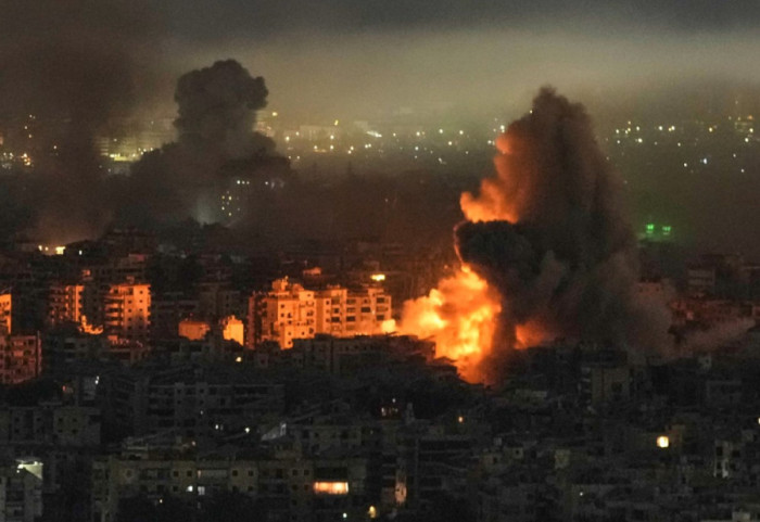 Dronë e raketa pa ndalim drejt Izraelit, SHBA shënjestron armët iraniane që rrethonin Hormuzin