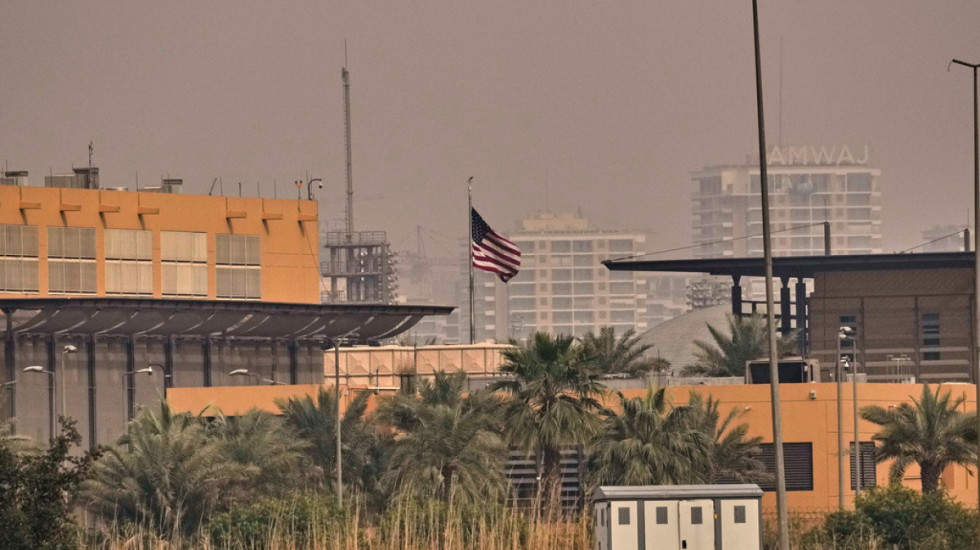 Irani sulmon me raketë e dron ambasadën amerikane në Bagdad