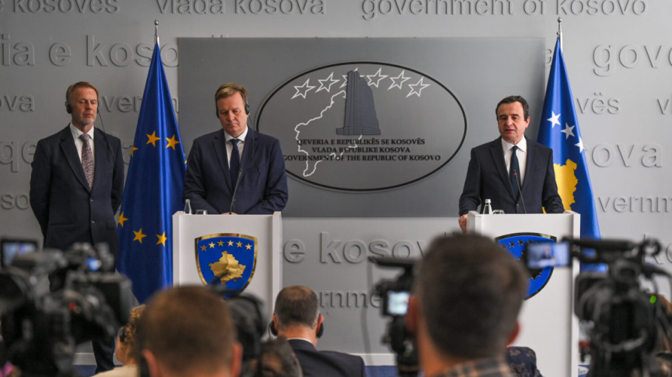 Kosova ofron lehtësira të përkohshme për serbët, nis nga e diela zbatimi i Ligjit për të Huajt