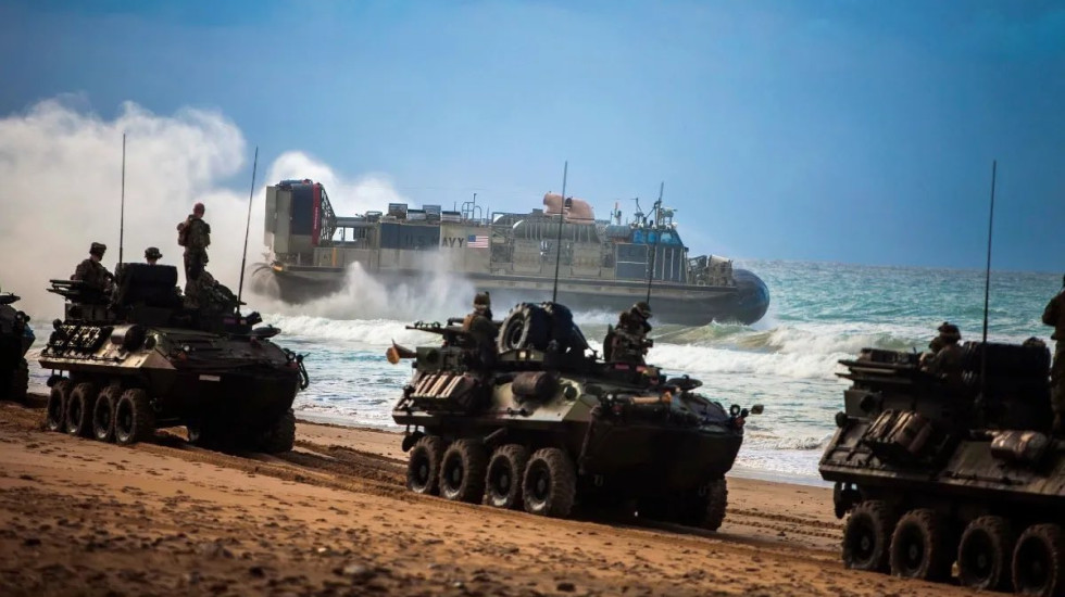 Deri në 5 mijë trupa në Lindjen e Mesme, Pentagoni miraton dislokimin e marinsave amerikanë