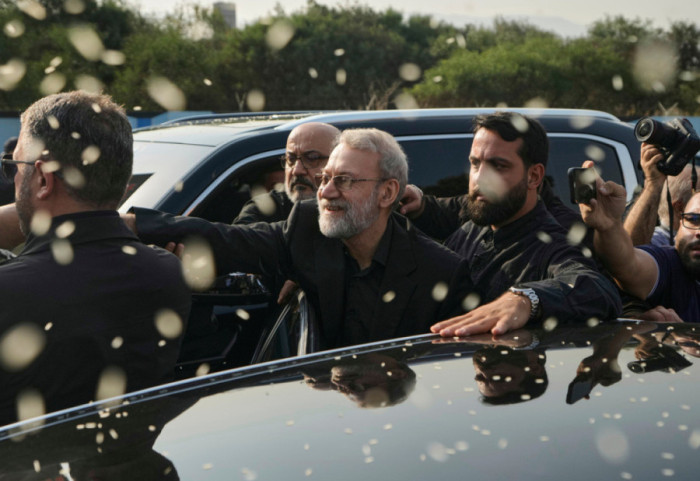 Izraeli bombardon Teheranin, i panjohur fati i Ali Larijanit